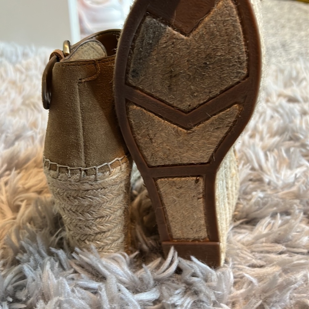 Marc Fisher Wedges Size 7 - image 7